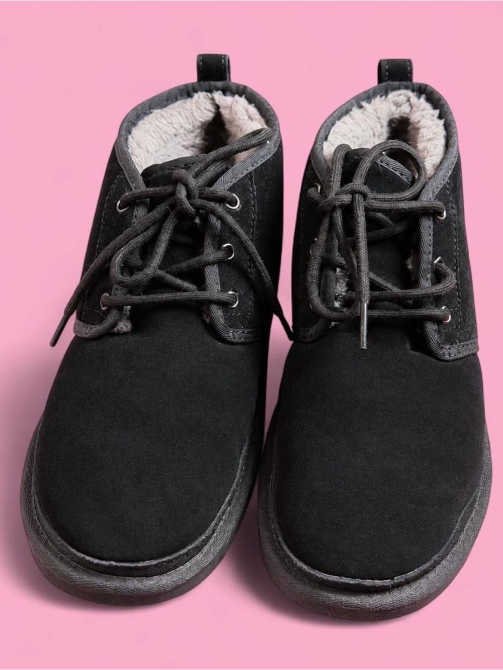 UGG Neumel Men’s Black Suede Wool Lined Chukka Boots Size 9